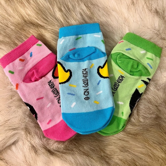 ✨GORGEOUS GIRLS COLORFUL 3-PACK OF SOCKS✨ - Picture 2 of 2